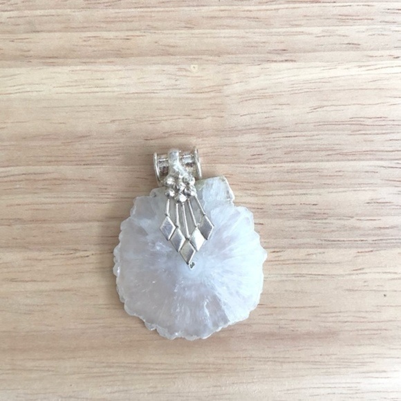 Stone Pendant - Picture 1 of 3